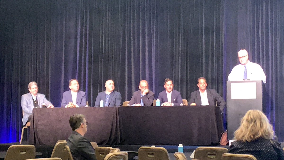 robdangelo15's tweet photo. @Dcsanalyst starting off the Business Value of Smart City Platforms session. Great panel and speaker lineup #ARCForum #SmartCities #iot #smartcityplatform https://t.co/st5x4Gd64d