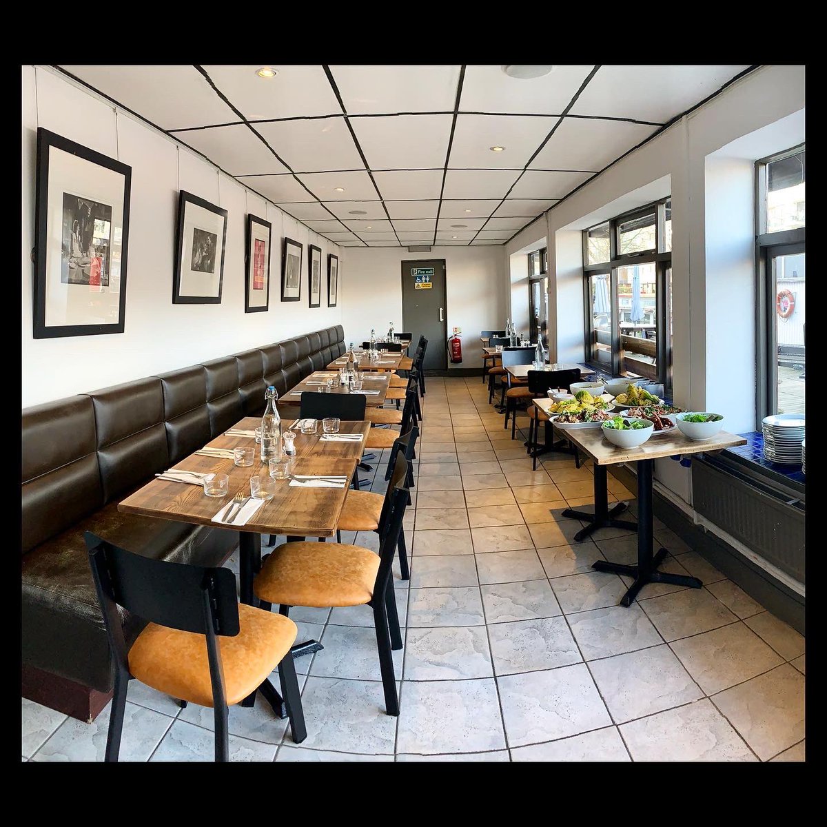 StudioKitchenN1's tweet photo. Check out some of the dishes on our new pre order menu. 🍴.
.
When booking a studio, drop us an email or phone us for any further information on what food options we have to offer for lunch: 
.
Email: info@thecommissary.co.uk
Phone: 0207 2511155
.
https://t.co/In3DFtMeTz https://t.co/qlEh0tSRq8