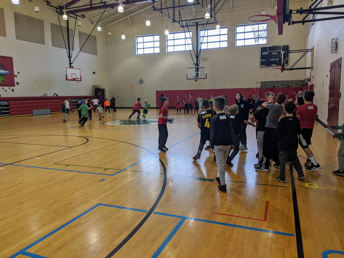 Wow! #GSPD2020 is in full force. This is pretty amazing! <a href="/MapleGlenWWS/">Maple Glen</a>