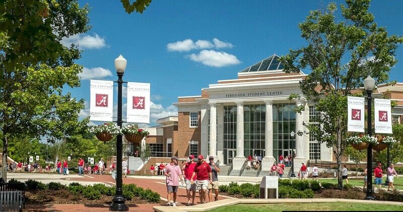 B_Smith0223's tweet photo. Big Alabama commit #RollTide https://t.co/EJnrsBjvjJ