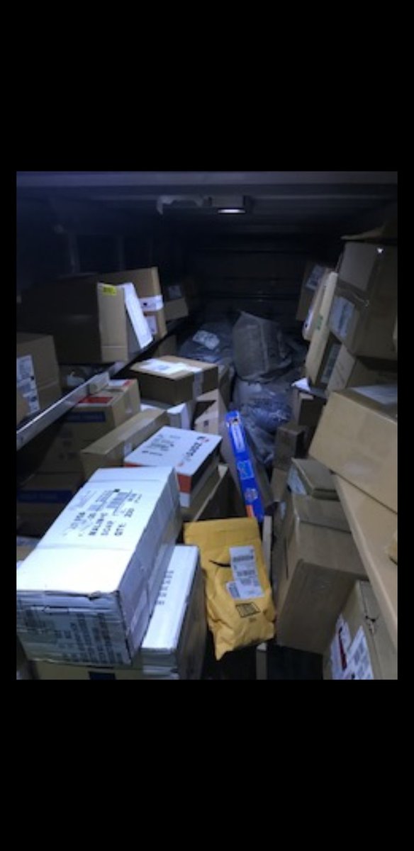 Downtown driver committed to safety , stop organize, and deliver by the methods