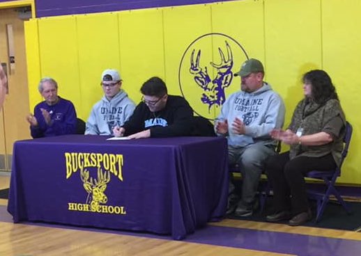 dg3_207's tweet photo. Officially a black bear! ⚪️🔵🐻
@Coach_Charlton @CoachDenecke @MikeDeVito70
#P20TectTheNorth
#signed
#homegrown https://t.co/a0FCMnKNeT