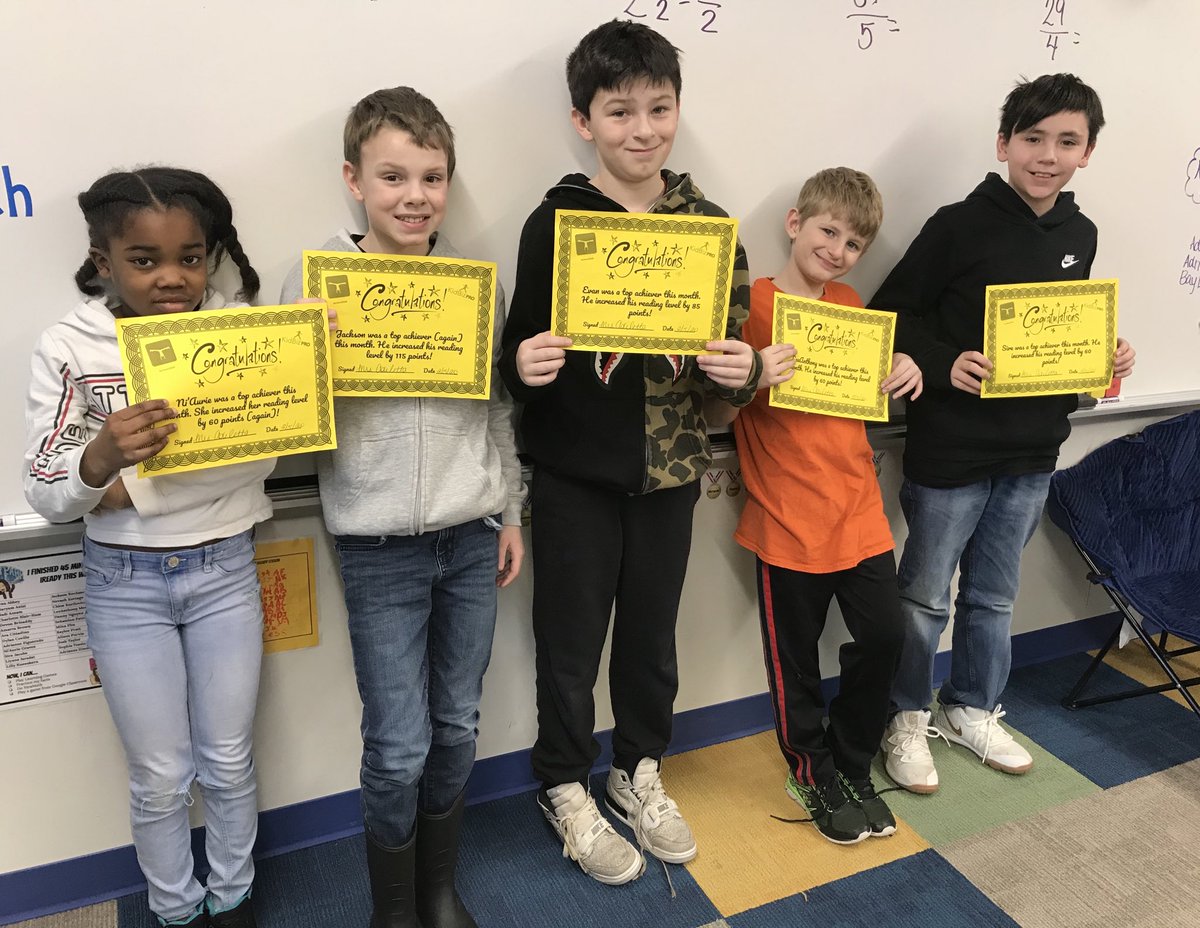 MrsAdiletta's tweet photo. Congrats to these kiddos on raising the lexiles 60-115 points last month! 👏🏻👏🏻 https://t.co/zl7oNa7P7p