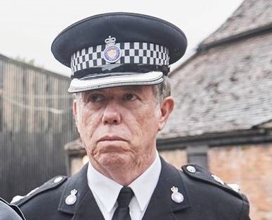 LipServicevoice's tweet image. Penultimate Ep of #whitehousefarm tonight @ITV 9pm #SeanGilder is CS George Harris