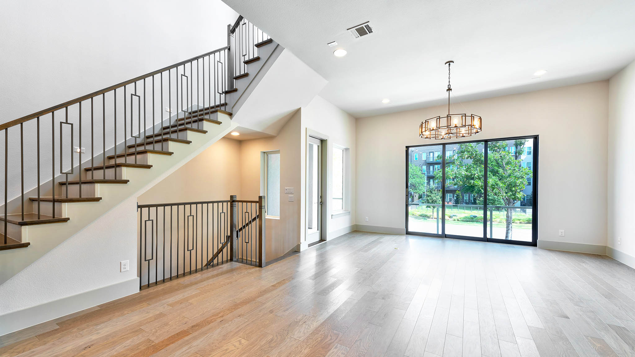 Britton Homes Texas on Twitter "Openconcept 2,878 sq. ft. threestory luxury villa with second