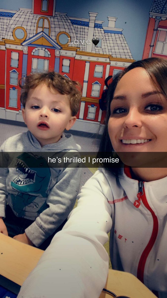 buffrphish's tweet image. coolest kiddo on the planet. had the best Wednesday morning ever 🥰🖤