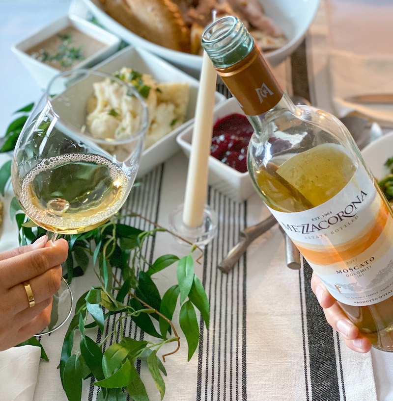 MezzacoronaWine's tweet image. Certified Sustainable Quality, from the vineyards to the wine. Mezzacorona is proud to be certified by the @NonGMOProject! 🌿 #nongmo
