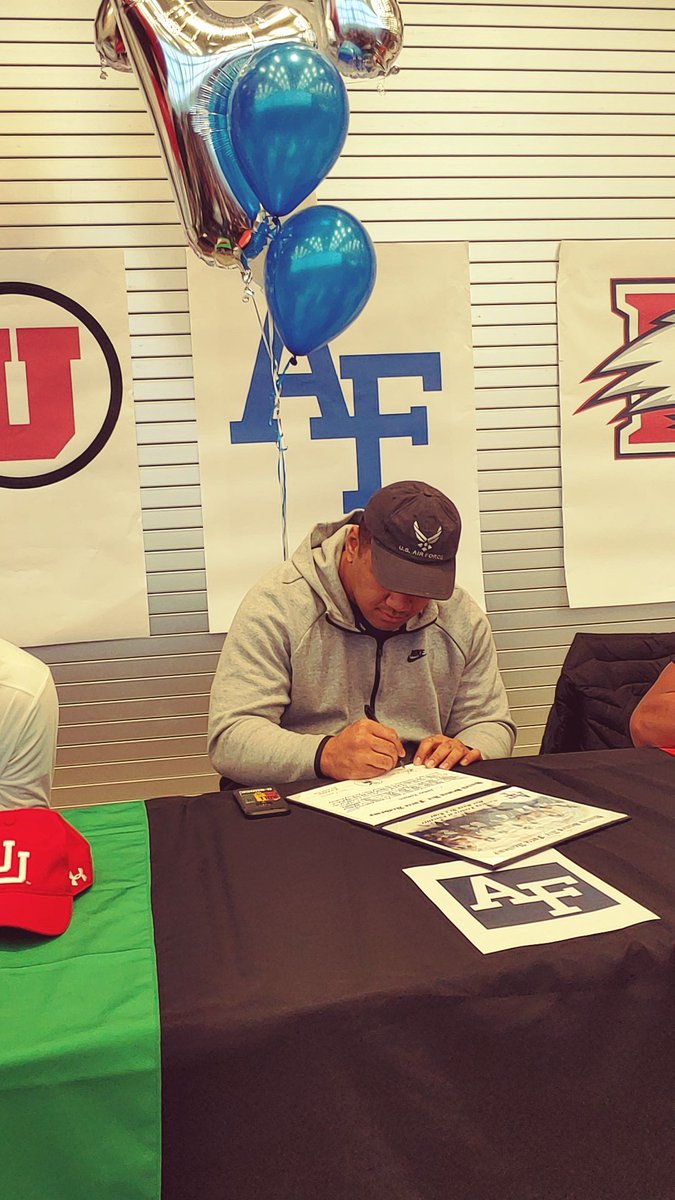 Signing Day! It sure is a Special Day today 💙 Love my boy!  <a href="/_jamestomasi_/">James Tomasi</a> . Thank you Airforce, we are so excited to be Falcons! 
<a href="/CoachAlexMeans/">Alex Means</a> <a href="/AF_Football/">Air Force Football</a> <a href="/joe_tuha/">Joe Tuha</a> <a href="/ProvoHighSports/">Provo Athletic Department</a>
