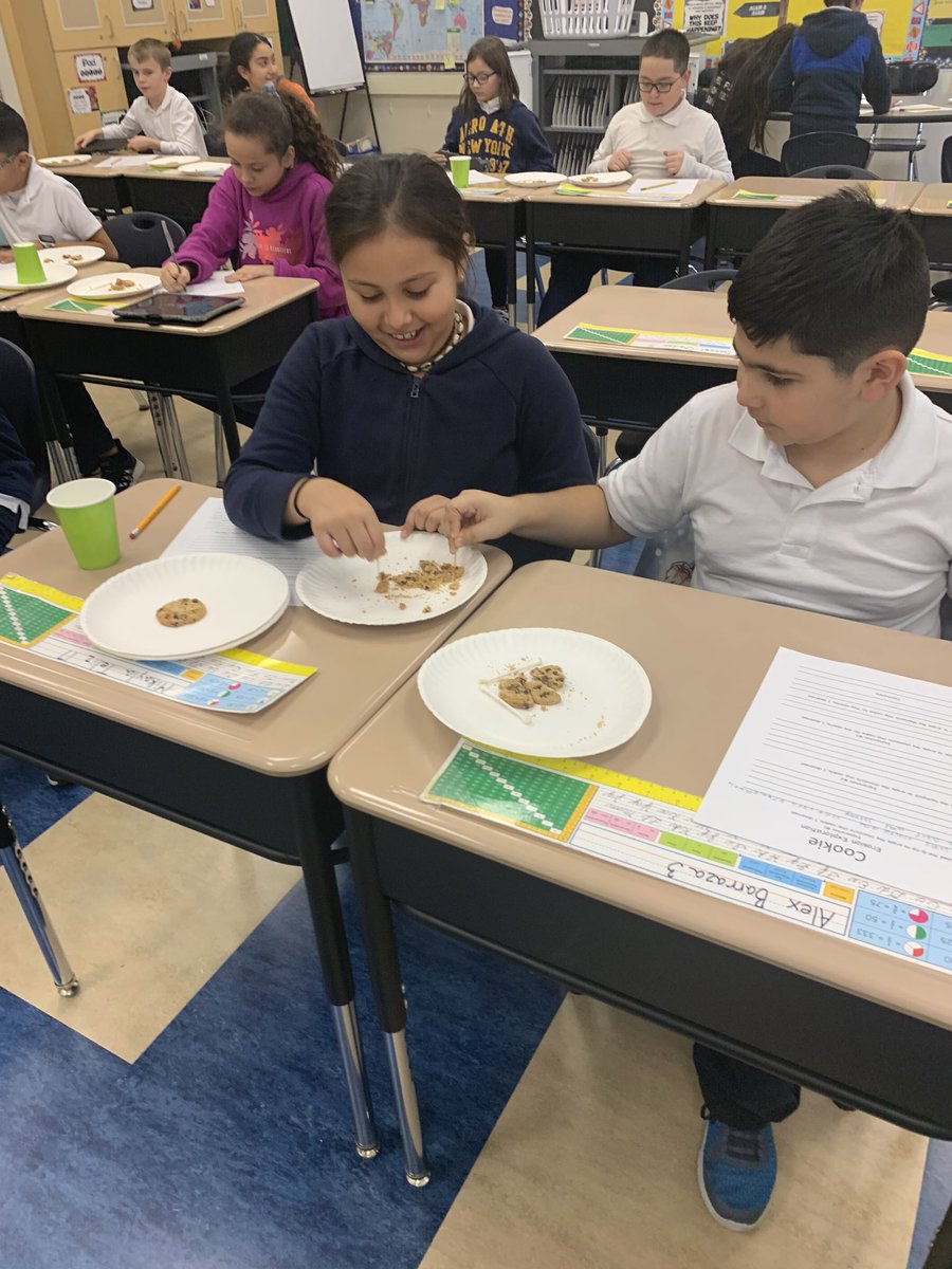 alliestaj's tweet photo. Cookie 🍪 Erosion. Ss using different objects to mimic weathering and erosion. #d83shines #roypride https://t.co/9djE5zssq4