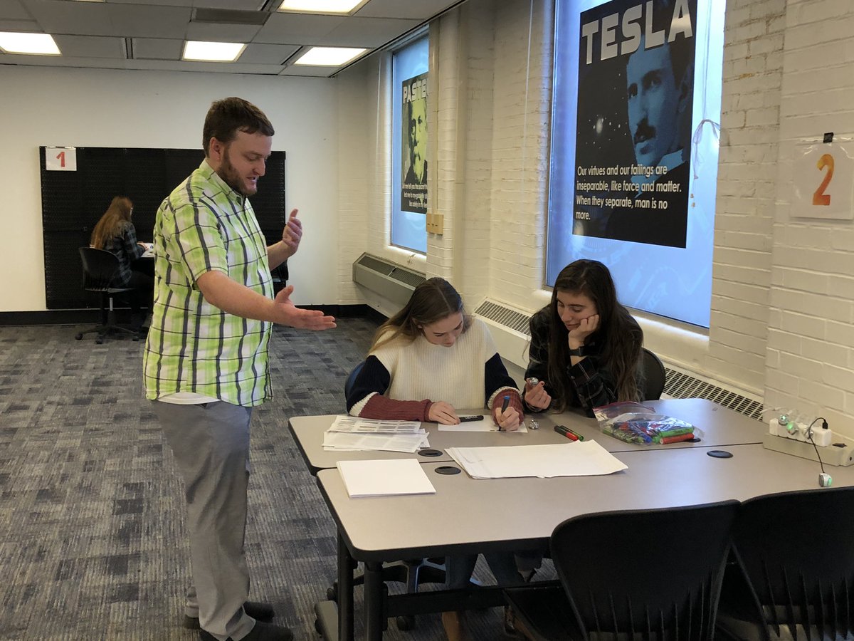 JoDeeKayWV's tweet photo. WVU College of Education students are learning by doing with help from Justin Kifer at the Harrison County STEAM Center.  #futureteacher. #proudtobehc https://t.co/ILOZTBGOTz