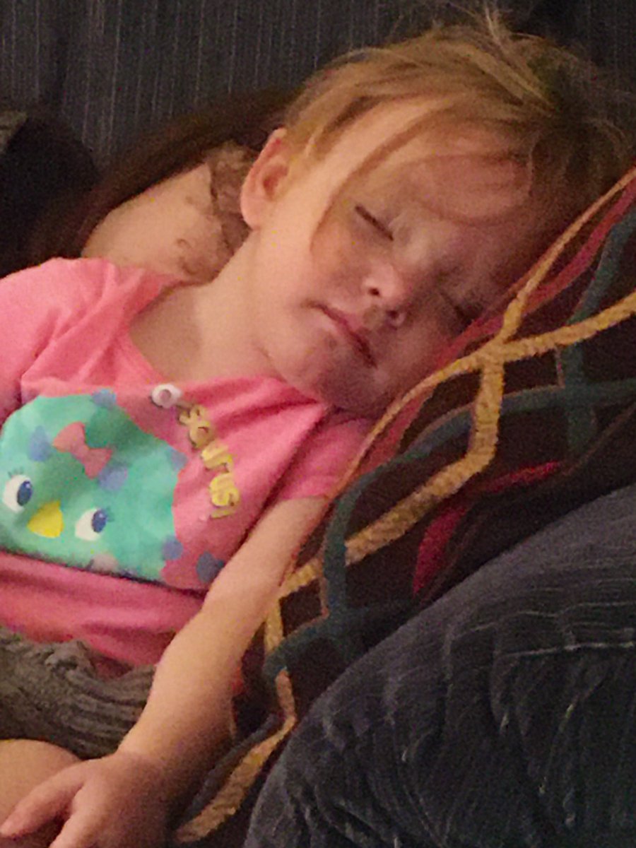 Winnie Conked out! Awww 🥰