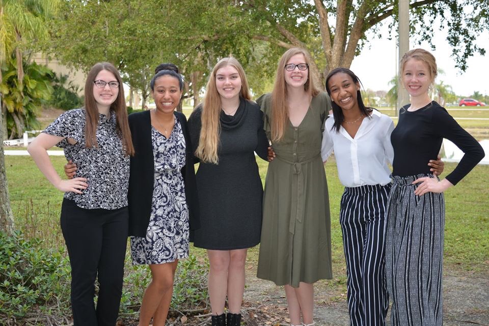 SWFLChristian's tweet image. High school SFCA Student Leadership Academy participated in mock interviews today. Over the past several weeks, they have prepared a resume and practiced interviewing skills for today. Thank you to the parents, board members, and staff that conducted the interviews.