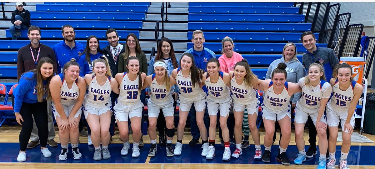 LakesJrEagles's tweet photo. Today is 34th Annual National Girls &amp; Women in Sports Day. This celebration inspires girls &amp; women 2 play &amp; be active, 2 realize their potential. JR 🦅🏀 supports all female athletes that aspire 2 greatness in sports &amp; life. @LakesGirlsBowl1 @Lakes_Cheer @LCHSGBK @lakeseagles_GS https://t.co/6bRra0PehL