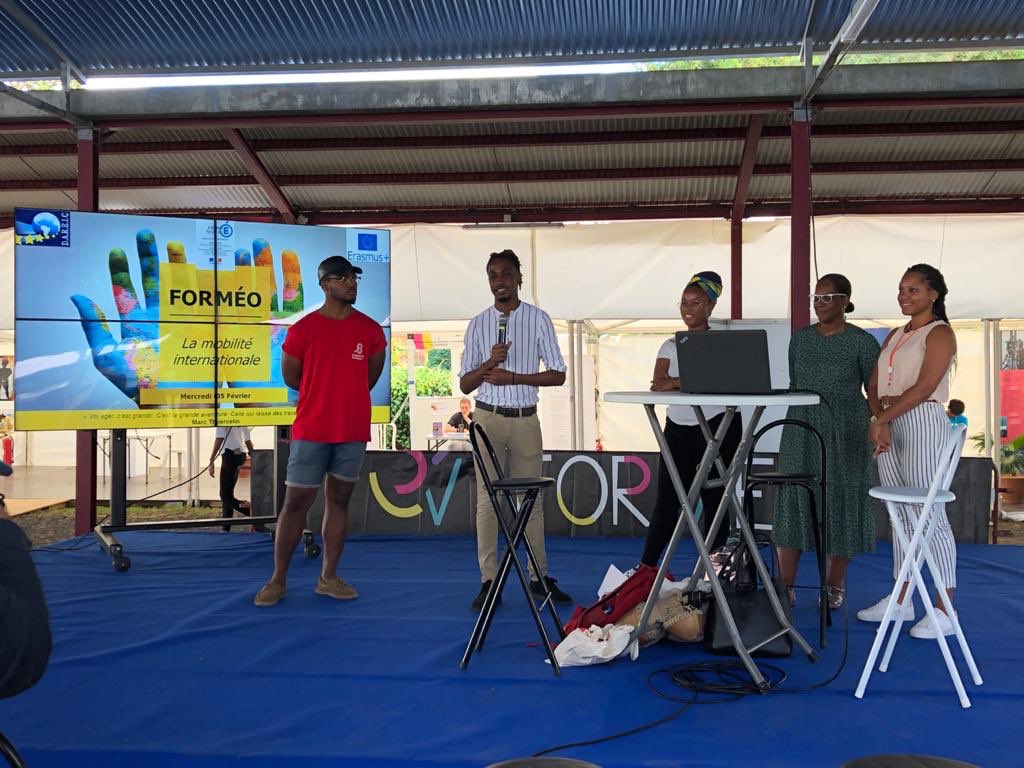 CTM_Martinique's tweet image. #FORMEO c’est aussi des forums discussions... l’occasion d’échanger avec des étudiants et des experts métiers sur leurs parcours et leurs passions...