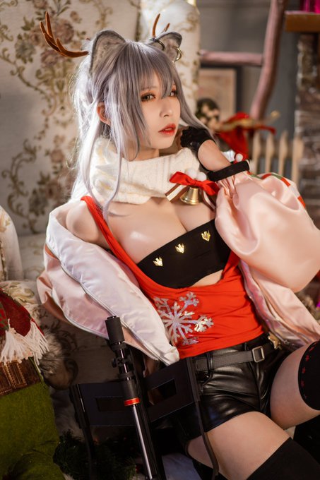 コスプレイヤー爱老师_PhD のTwitter画像89