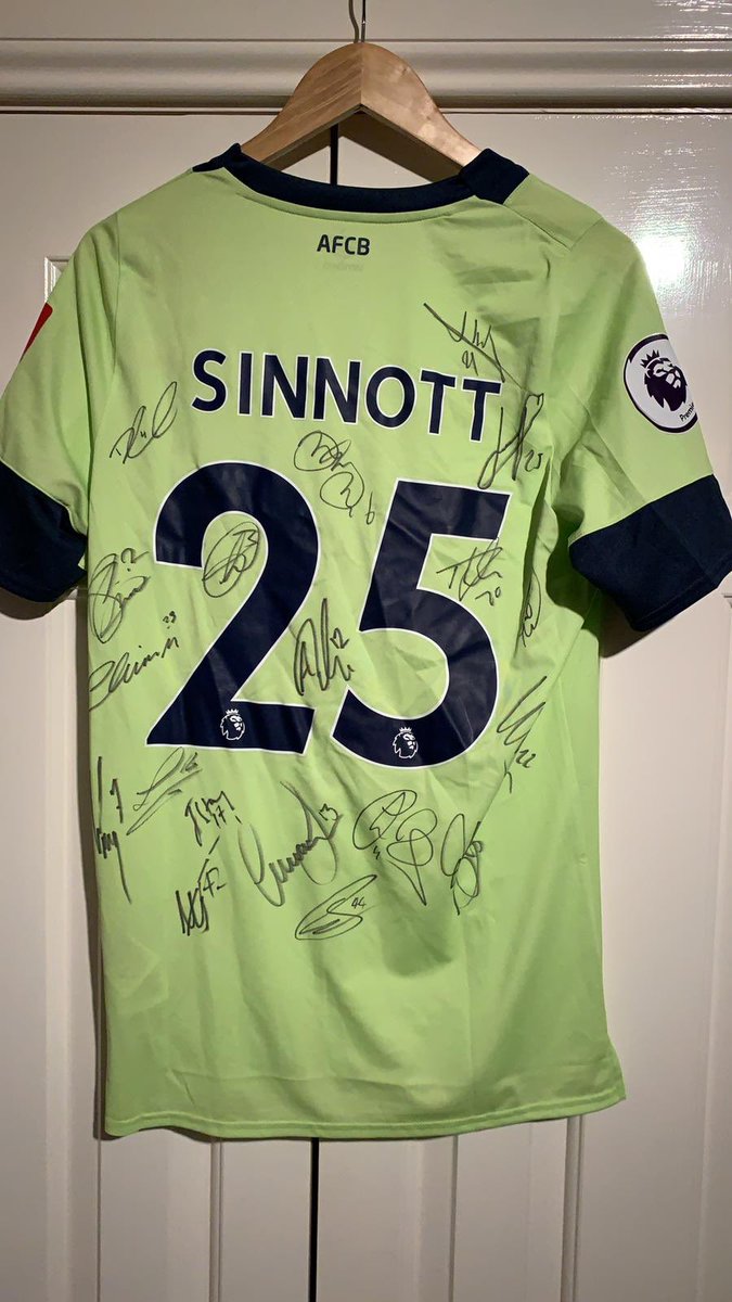 AuctionForJordan tweet media