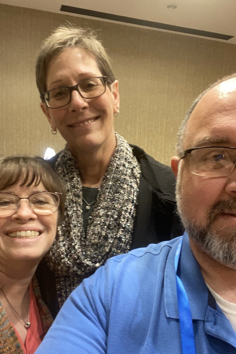 Hanging out with <a href="/DellTech/">Dell Technologies</a> and <a href="/kelliesbakingco/">Kellies Baking Co</a> for snack time in the lounge! #TCEA #TCEA2020