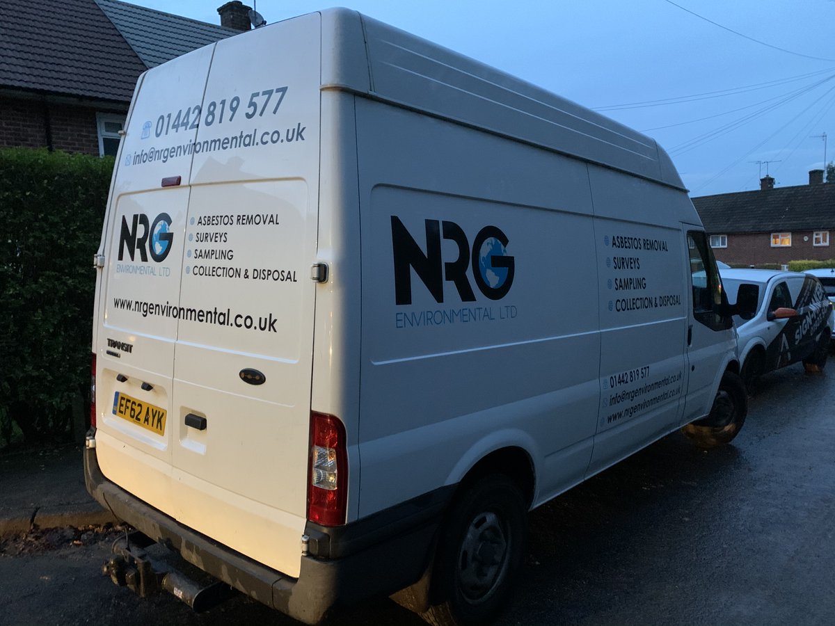 SignMakerDotCo's tweet image. NRG Environmental Ltd’s fleet looking great! Produced and and installed by us. Get in touch today to discuss your company’s vehicle graphics! Call 01923 547445 or email info@sign-maker.co