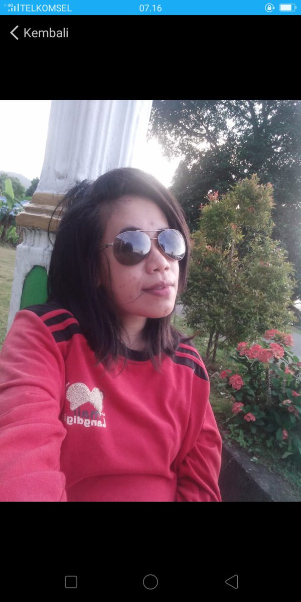 Rhacun4's tweet photo. 4 cw ini ada fto bugil nya di z dan itu pribadi z https://t.co/QDn0GAYDYu