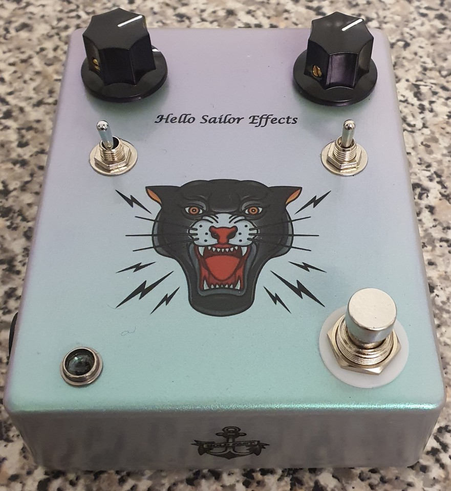 EffectsHello's tweet photo. Germanium rangemaster with bite ๐ฏ๐
#rangers #bluesguitarlessons #rangemasters #rangerover #guitarist #bluesguitarists #rangemaster #guitaramplifiers #rangemasteruk #guitar #guitars #guitaramplifierhead #bluesguitars #master #bluesguitarist #guitaramplifierph #guitarra https://t.co/AInpncb9gz