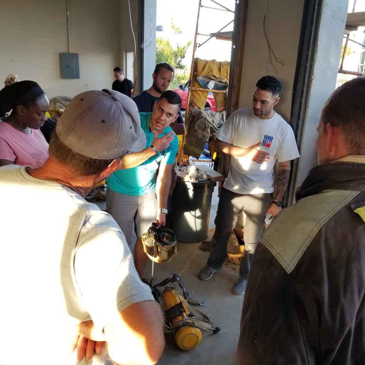 heart911team's tweet image. HEART 9/11’s Rapid Response Team - comprised of highly trained #FDNY members - are in #GreenTurtleCay training the #GreenTurtleFireDepartment which lost its roof during the #HurricaneDorian. The team evaluated needs, made assessments and worked with candidates. #GTCstrong