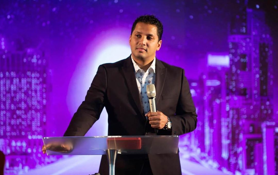 UebertAngel's tweet photo. I am a Very PROUD father 💓
Prophet Jerome Fernando https://t.co/aLC8vtZAwe