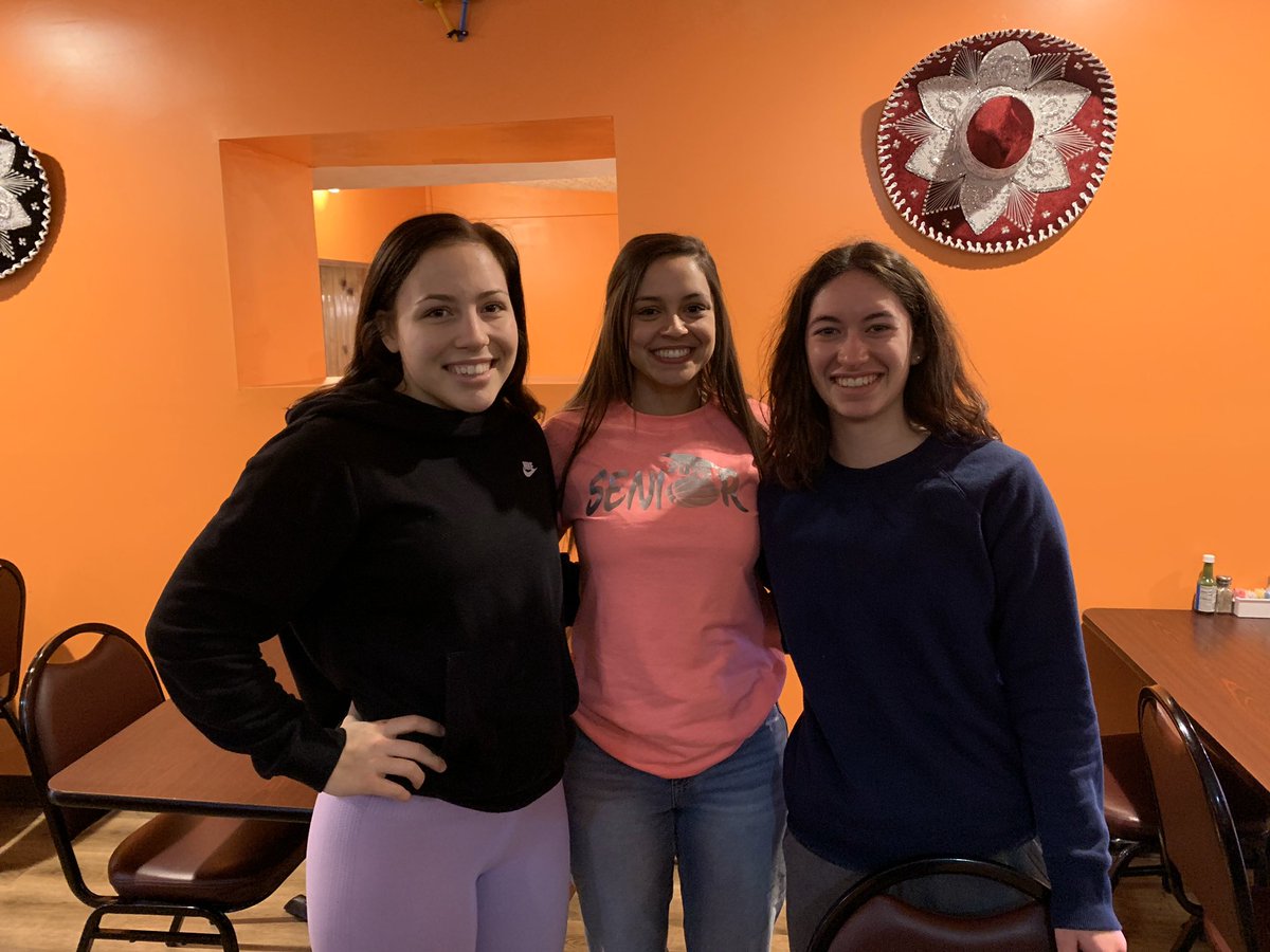 Morgan_Hoops's tweet photo. HAPPY SENIOR NIGHT TO OUR THREE SENIORS! JV starts at 6 and is only two quarters, followed by varsity. Come out and support these ladies! 🏀 https://t.co/LMvnRiJqlf