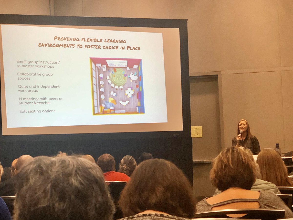 Crystal Lee tweet media