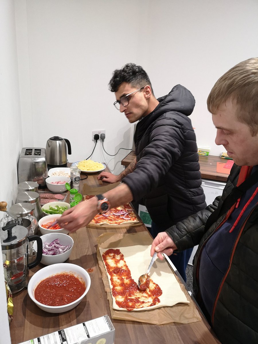 NHC_Merchants's tweet photo. Make your own pizza night here at Merchants. Who doesn't love pizza? 🍕🍕🍕🍕 #cookingfromscratch #madefromscratch #homemade #mentalhealth #OccupationalTherapy https://t.co/siqmQXz7U1