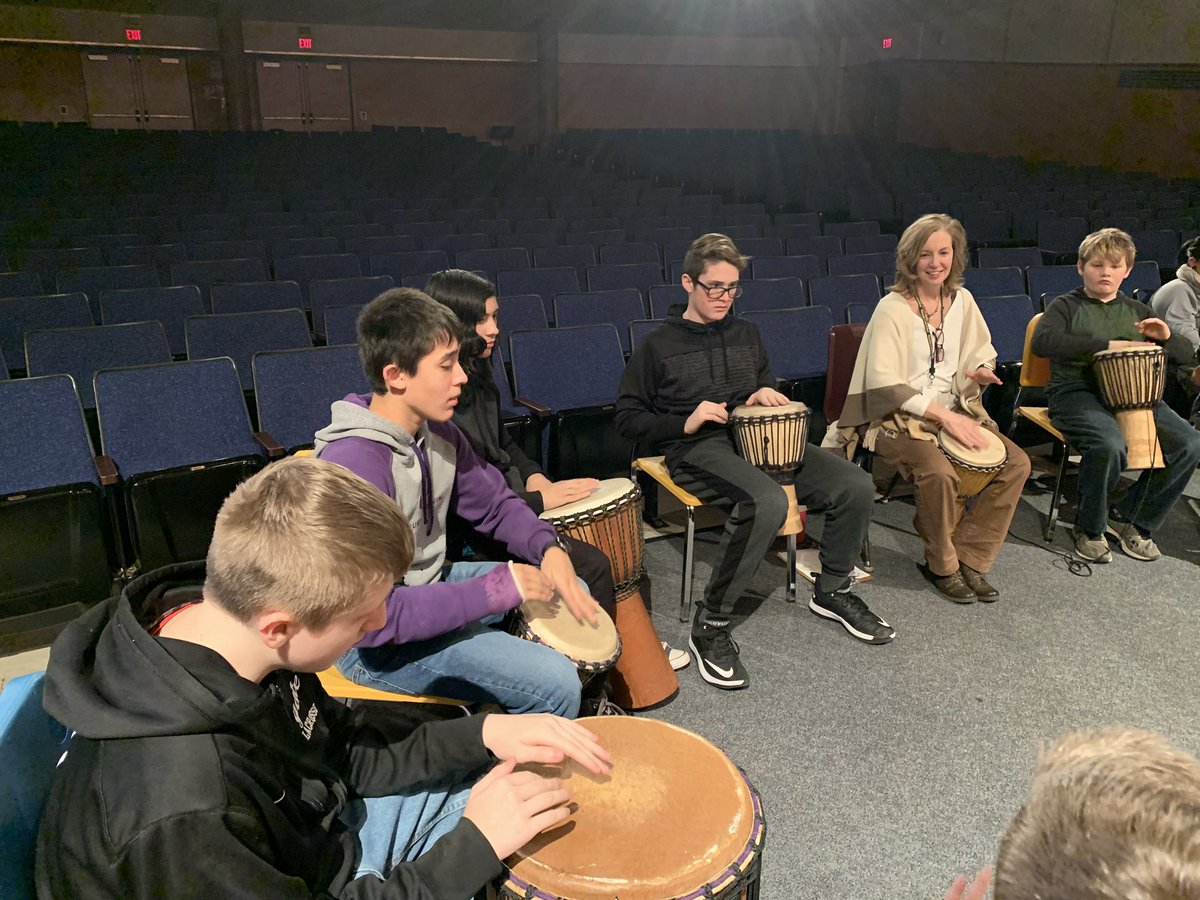 MikeCaraccio's tweet photo. Music 8 engaged in African drumming. Sections are executing different patterns &amp; they’re mixing together to sound amazing! Discussion about tempo, rhythm &amp; options for when you may lose the beat. Strategies that work in music 8 &amp; in life. https://t.co/42MXnoOQd5