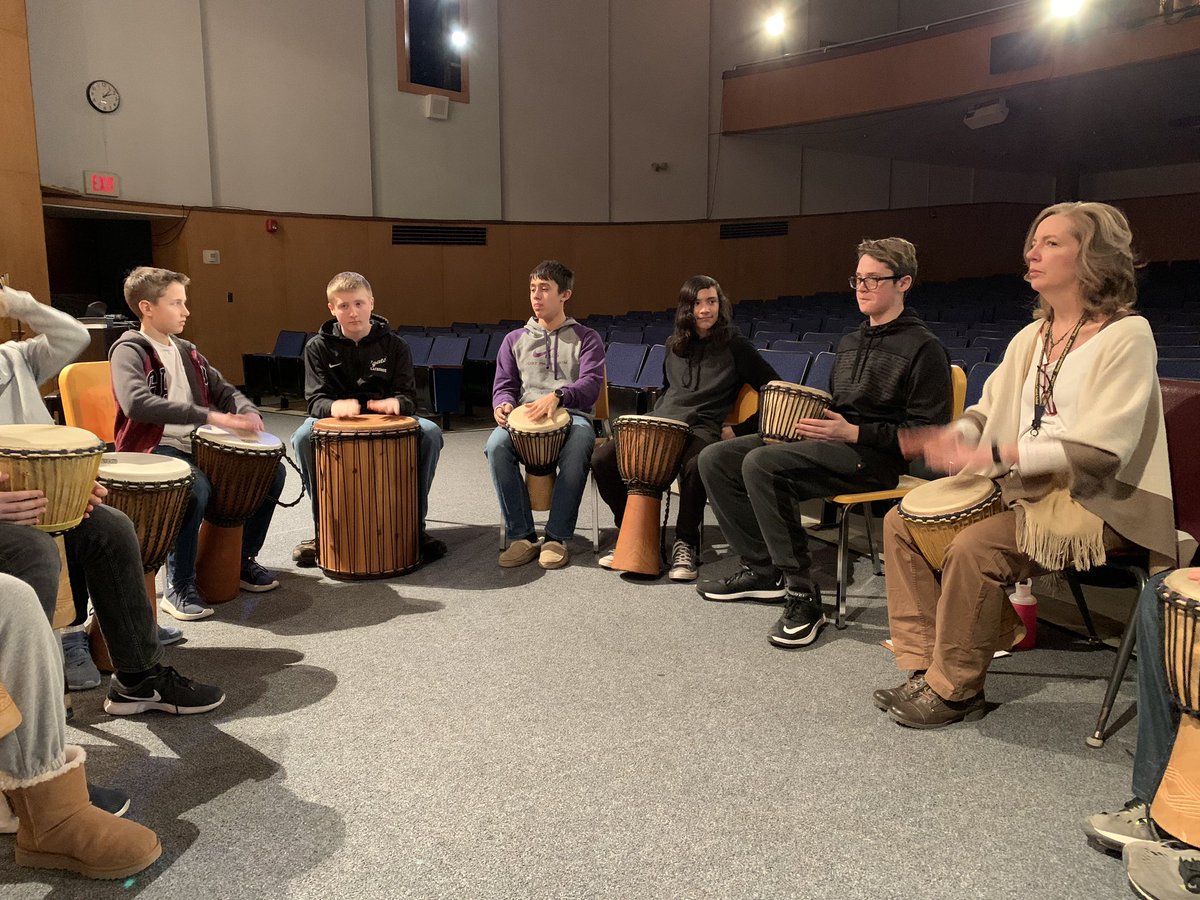 MikeCaraccio's tweet photo. Music 8 engaged in African drumming. Sections are executing different patterns &amp; they’re mixing together to sound amazing! Discussion about tempo, rhythm &amp; options for when you may lose the beat. Strategies that work in music 8 &amp; in life. https://t.co/42MXnoOQd5