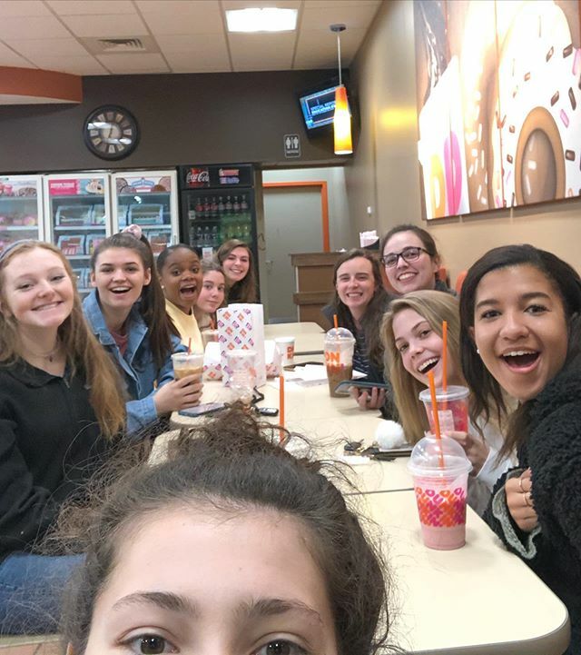 LNCSyl's tweet photo. Gals Campaigners TOMORROW MORNING!! Meet us at 6:15 at Dunkin or text us if you need a ride! No better way to start off your Thursday:) https://t.co/rdR2J4GnJv https://t.co/4wYI11tP7g