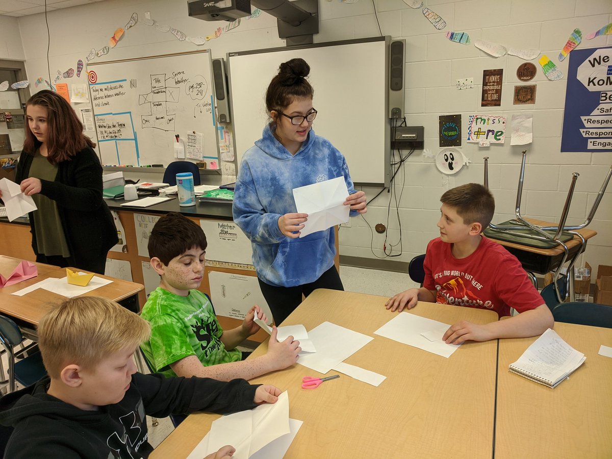 BeckyTri1's tweet photo. LOVE these two awesome 8th graders for sharing their origami talents with #TriMusketeers today during advisory! They will be missed next year and the kids LOVED their lesson. @KMMS_Larsen https://t.co/cK3OGOQUQn