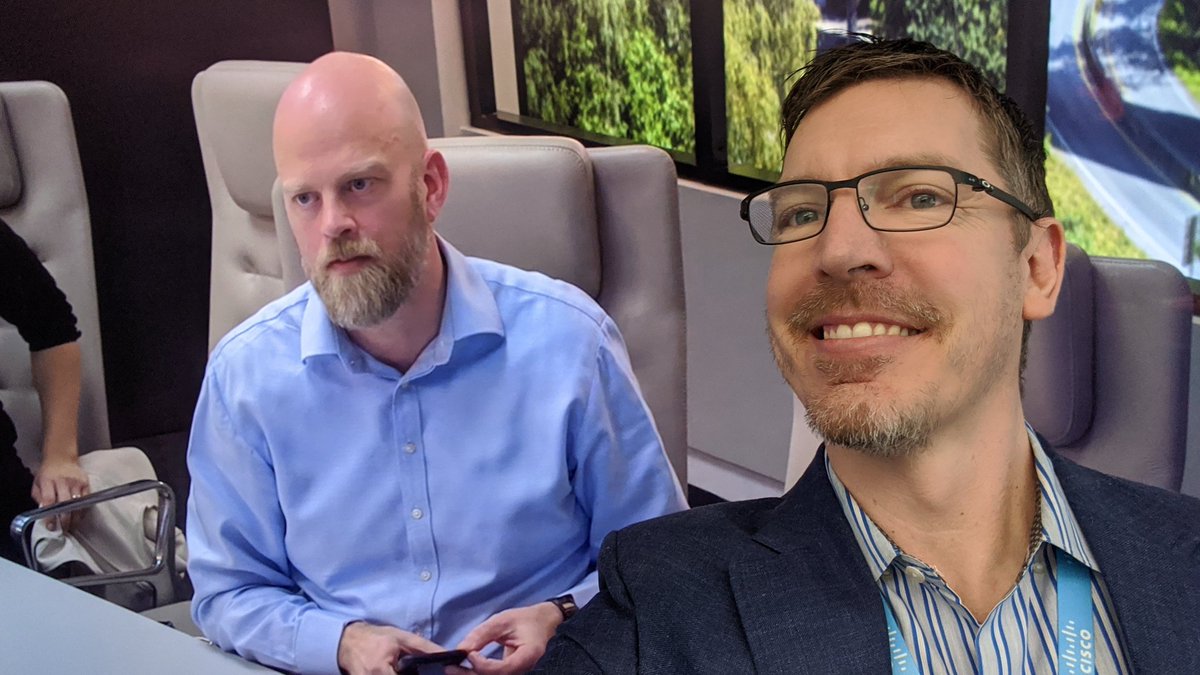 Teleselfie with <a href="/amortvedt/">Anders Mortvedt</a> at #CiscoCollabAnalystSummit - I think he's a little sick of all the fanboy attention..