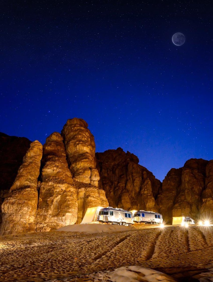 #شتاء_طنطورة يثري الحركة السياحية في #العلا بفعاليات عالمية بين أحضان الطبيعة والتاريخ 🌄
@WinterAtTantora