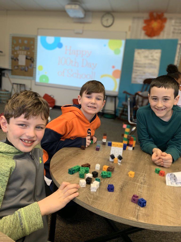 MrsDemiWTE's tweet photo. Happy 100th Day of School! Second graders are rotating to different stations. This station is use 100 snap cubes to build a creation. #100daysofschool #teamWTE @PettitWTE @MissNunanWTE @MrsDoanWTE https://t.co/TsgyH0692o