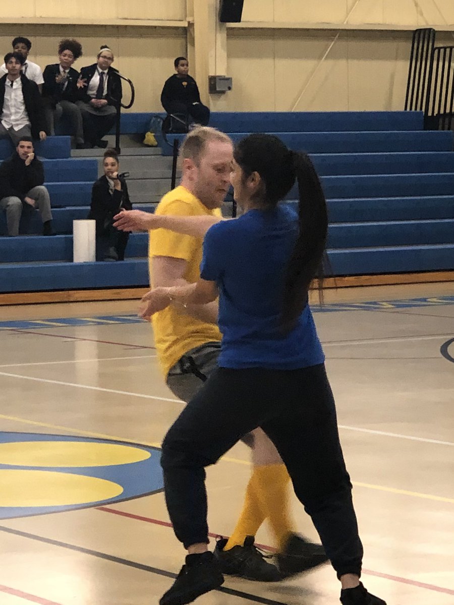CAPnewswire's tweet photo. HS students vs Faculty kickball game fundraiser for the senior class trip. #capfamily #kickball https://t.co/5JPjVnaHlt