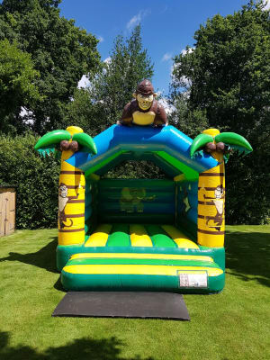 Got a birthday or celebration this year... need a bouncy castle?

Book early on our website at rickscastles.co.uk