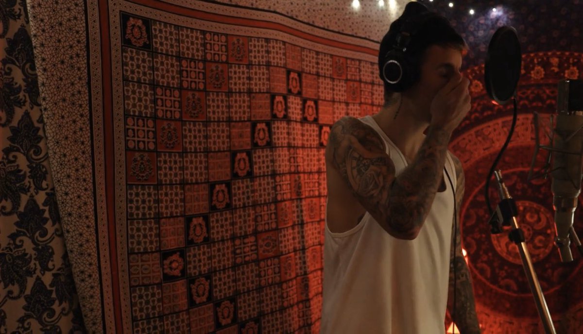 Justin Bieber Crew Na Twitter 5 Screenshots From Justin Bieber Seasons Episode 6 Only Up From Here T Co Cvdivahupm Twitter