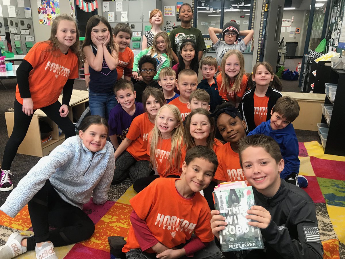 JCSD_HZE's tweet photo. We love reading aloud!  Here is Mrs. Moore’s class and Mrs. Dunn’s class! #WorldReadAloudDay #Great2BHorizon https://t.co/zZuwOpXERd
