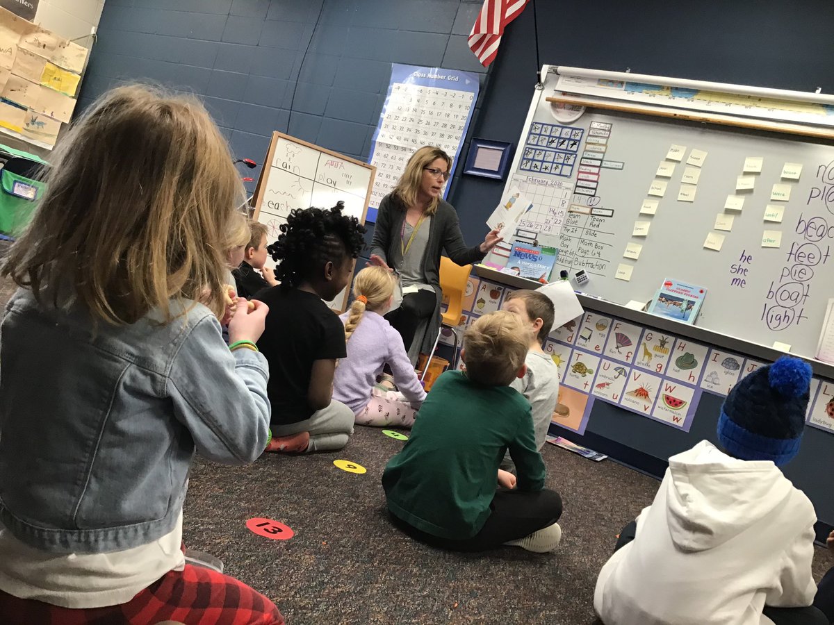 JCSD_HZE's tweet photo. We love reading aloud!  Here is Mrs. Moore’s class and Mrs. Dunn’s class! #WorldReadAloudDay #Great2BHorizon https://t.co/zZuwOpXERd