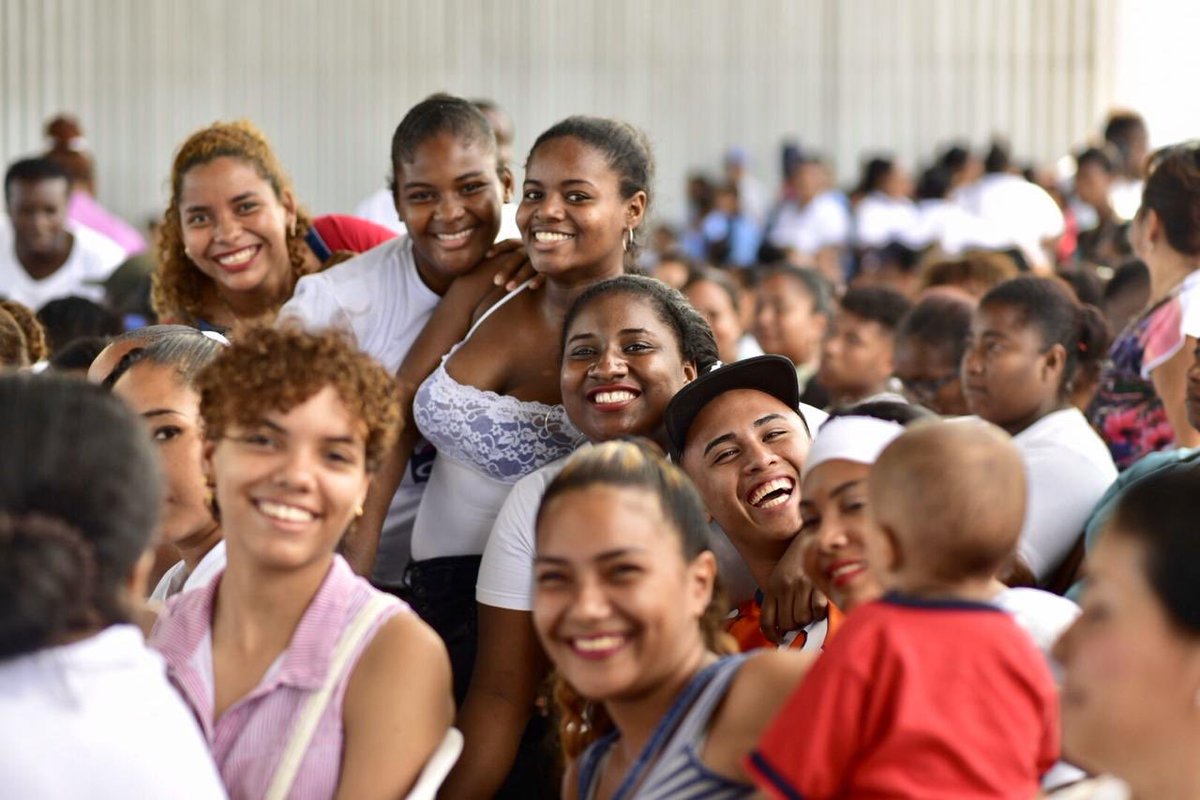 Nos unimos a 51 organizaciones y gobiernos locales para cuidar, mediante 81 convenios, a la niñez, adultos mayores y personas con discapacidad en la Provincia Verde. Para fortalecer la inclusión económica, <a href="/IEPS_Ec/">IEPS Ecuador 🇪🇨</a> y <a href="/CONAFIPS/">CONAFIPS 🇪🇨</a> entregaron recursos que impulsan emprendimientos.