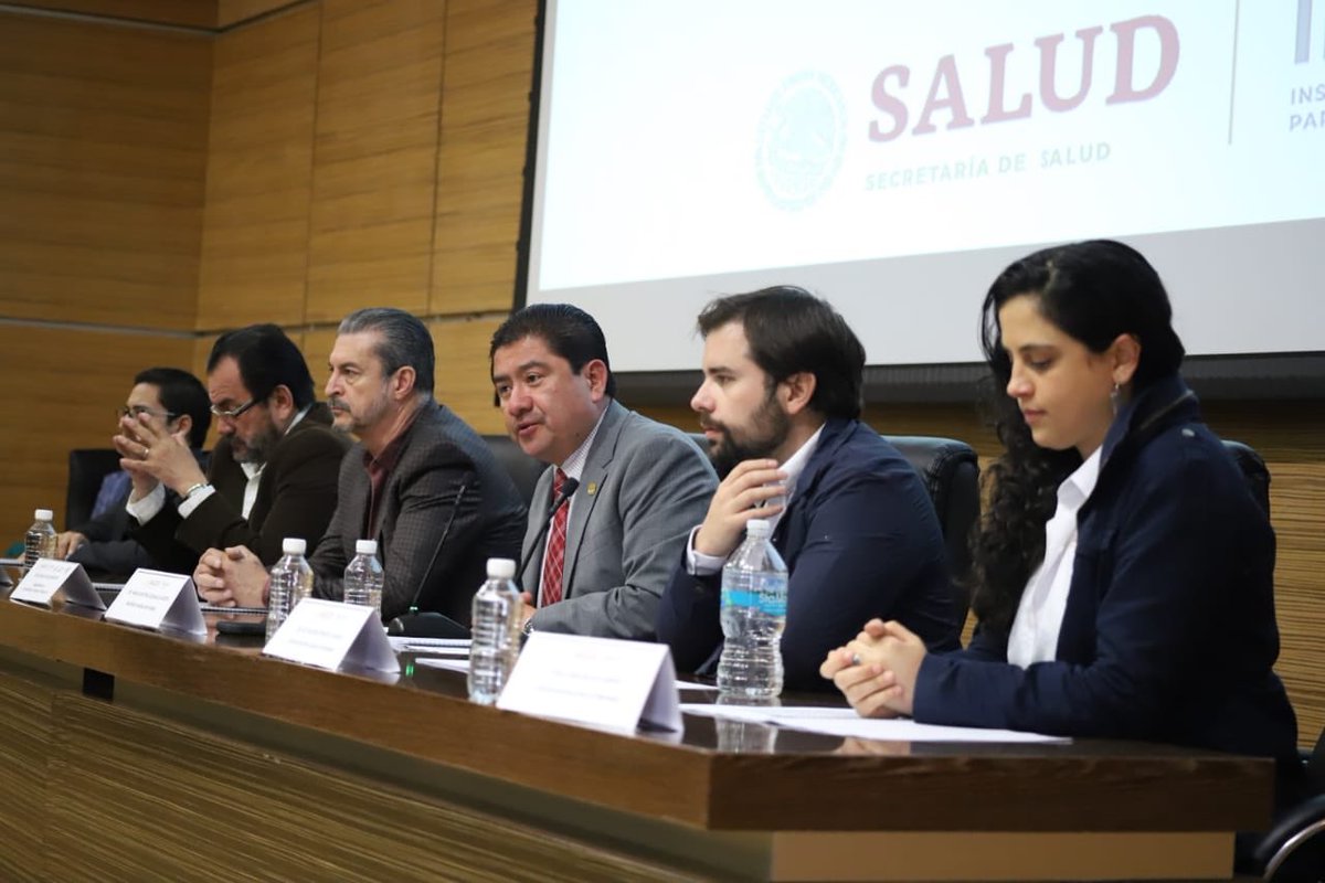 man with no name (@noman_nomame) on Twitter photo Inauguramos el curso para Gestores de Participación Social en Salud para 120 trabajadores que formarán parte del @INSABI_mx y habían sido colaboradores del Seguro Popular. En Hidalgo tenemos grandes coincidencias con el nuevo modelo de salud que impulsa el <a href="/GobiernoMX/">Gobierno de México</a>. Inauguramos el curso para Gestores de Participación Social en Salud para 120 trabajadores que formarán parte del @INSABI_mx y habían sido colaboradores del Seguro Popular. En Hidalgo tenemos grandes coincidencias con el nuevo modelo de salud que impulsa el <a href="/GobiernoMX/">Gobierno de México</a>.