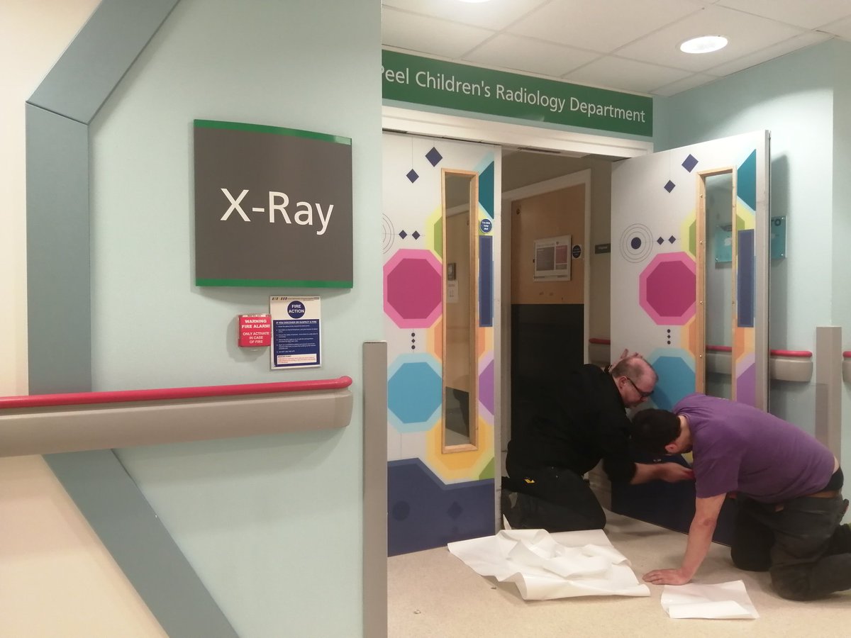 Limearthealth's tweet photo. New super strength covering  currently being installed at @RMCHosp by Andy and Bob @MultiprintSales the artwork is looking great and will hopefully withstand being bashed by the hospital trolleys.. https://t.co/yinxhazTxy