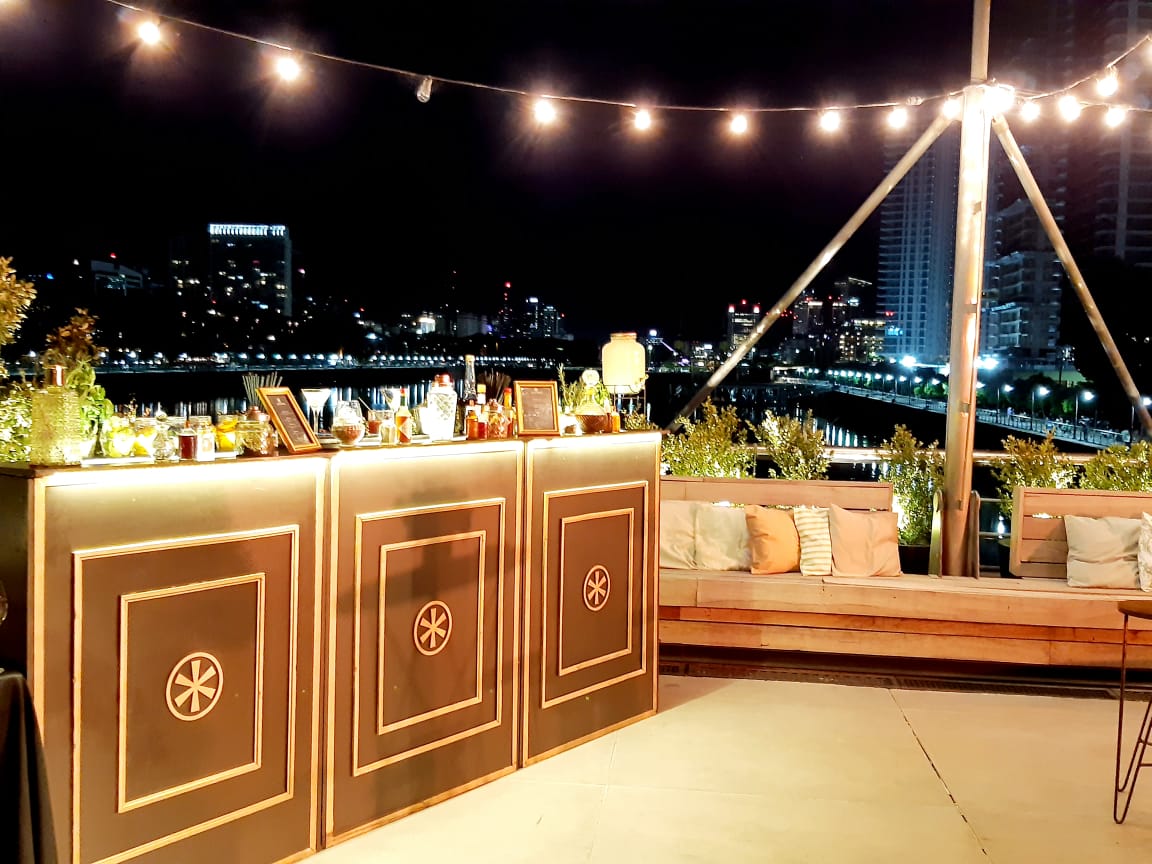 eventosbsas's tweet photo. Cumpleaños de Florencia de 38 🙌🏼💜 en Rooftop
.
.
#eventos #eventosbuenosayres #eventossociales #cumpleaños https://t.co/HqAtw5GxOu