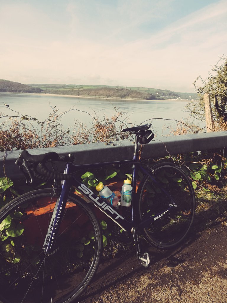 Catching some winter rays out training on the  <a href="/swiftcarbon/">SwiftCarbon</a>  <a href="/4iiiiUK/">4iiiiUKPowerMeters</a> <a href="/SwiftProCycling/">SwiftCarbon Pro Cycling 🚲</a> 👌