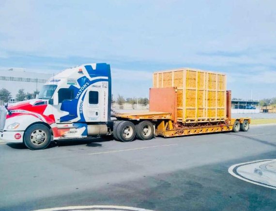 GrupoT21's tweet photo. @ValtonsG @CruzOsiel @DidierRT Esta maquinaria llegará a Bremerhaven, Alemania.
@ValtonsG
#GrupoT21 #ValtonsGroup https://t.co/yT8fb66emQ