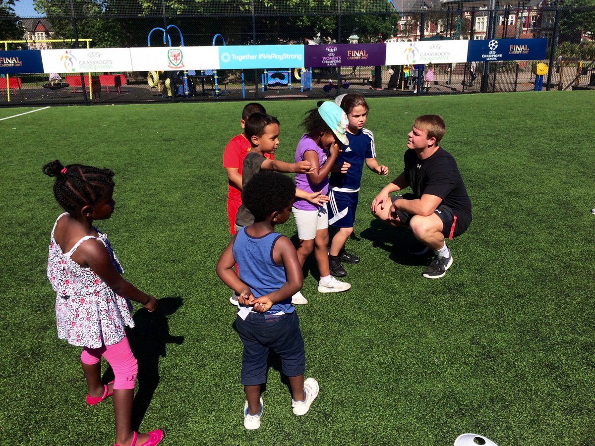 lydstep66's tweet image. It's official... @WelshRugbyUnion Apprenticeship Graduate @Dewi_Lake is called up to the @SixNationsRugby Welsh Squad.  Pop Lwc Pond #NAW2020 #LookBeyond