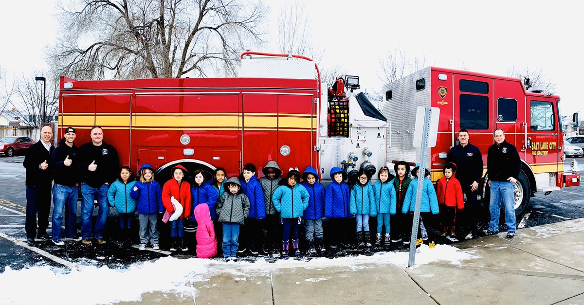 ChiefLieb's tweet photo. The Salt Lake City Firefighters’ Union donated winter coats to kids in need today at the Escalante Elementary Community Hub. I want to thank them for inviting me to help. It was great to see all the warm smiling faces in their new coats! @slcfire @iafflocal81 https://t.co/z6b2iZwCOB