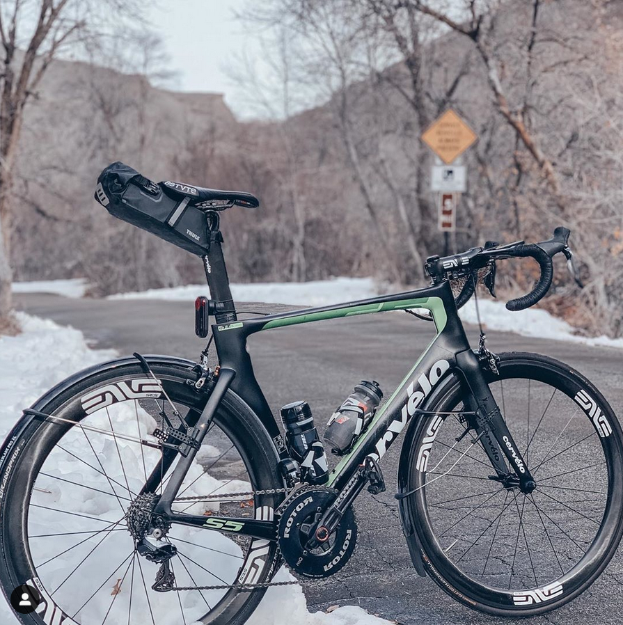 sksfenders's tweet photo. Thanks for sharing your winter set-up @vansnail. Those fenders are looking mighty fine. We love seeing people #rideon despite the weather!
#sksfenders #staydry #getoutside #bikeaccessories #fenders #cyclinglife #bikeaddicts #winterprep #cycling #rideeveryday https://t.co/M7N9PtClaR